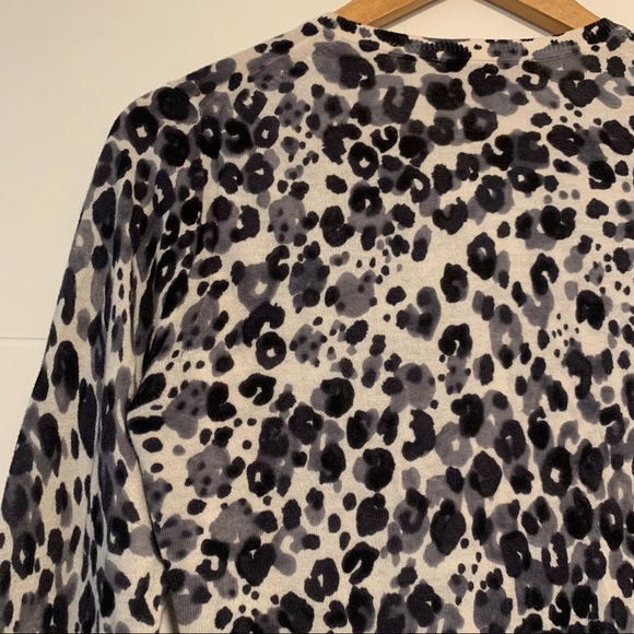 Loft, Ann Taylor | Patterned Cardigan Sweater - Picture 8 of 13